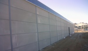 nos comprometemos en la construcción de naves industriales y agrícolas, mejorando de nuestro tejido industrial y con el sector de la agricultura