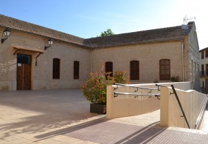 Tenemos una especial sensibilidad con la rehabilitación de las fachadas y cubiertas de nuestro parque inmobiliario existente