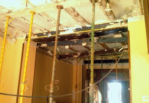 Otro de nuestros campos de actuación, es la rehabilitación estructural de los edificios y viviendas existentes.