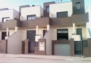 onstrucciones y Proyectos Coiber, ofrece un servicio integral al cliente que recorre todas las fases del proceso, desde el proyecto inicial de la vivienda o edificio de viviendas, hasta su total construcción.