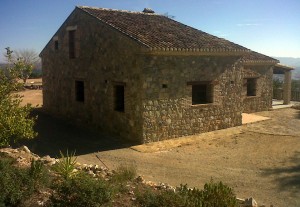 Construcciones y Proyectos Coiber, ofrece un servicio integral al cliente que recorre todas las fases del proceso, desde el proyecto inicial de la vivienda o edificio de viviendas, hasta su total construcción.